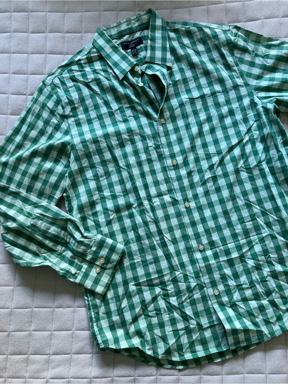 Banana Republic Men’s Green Gingham Button-Down Shirt